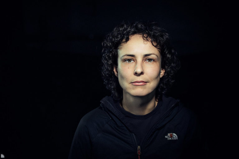 Юлия Чичерина записала песню Кати Яровой